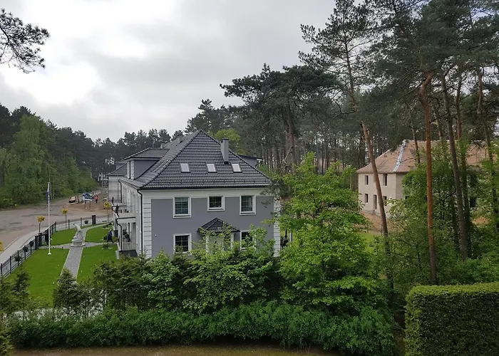 Reverans * Borne Sulinowo