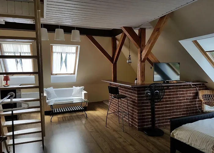 Reverans ホームステイ *